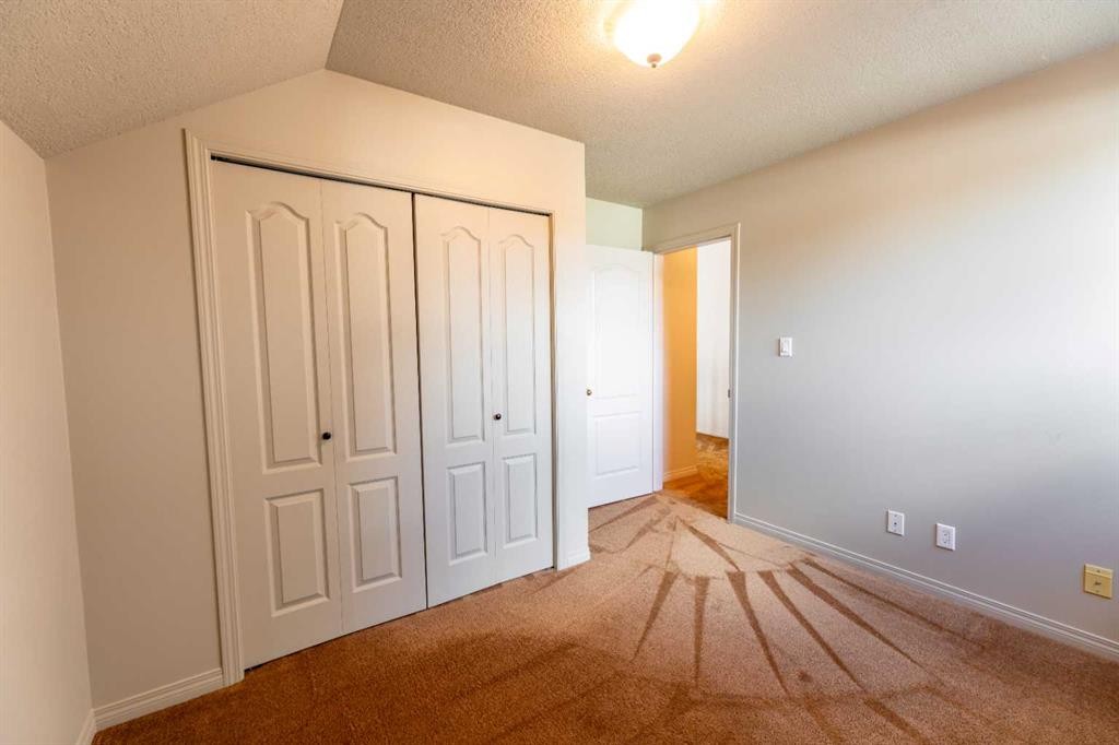 









320


Collinge

Road,
Hinton,




AB
T7V1L2

