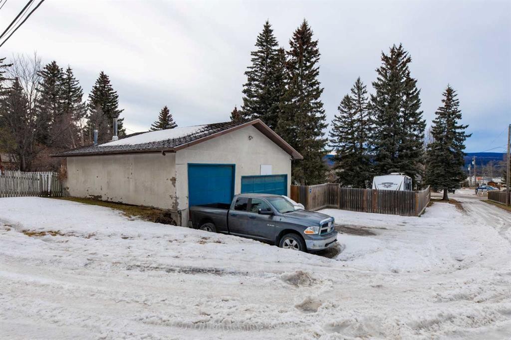 









124


Cheviot

Drive,
Hinton,




AB
T7V1P9

