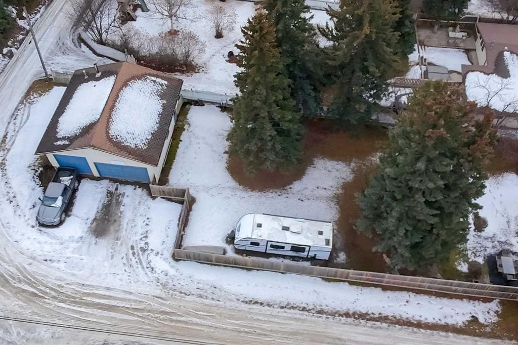 









124


Cheviot

Drive,
Hinton,




AB
T7V1P9

