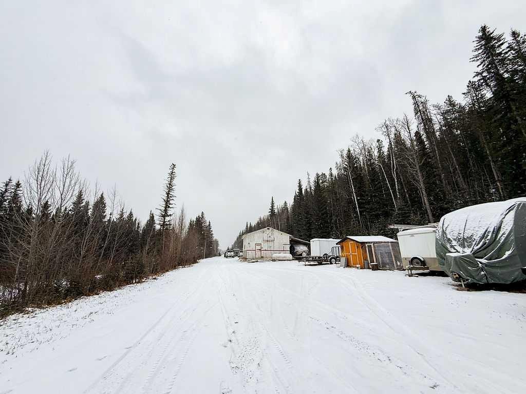 









4B-24425


East River

Road,
Hinton,




AB
T7V 0A3

