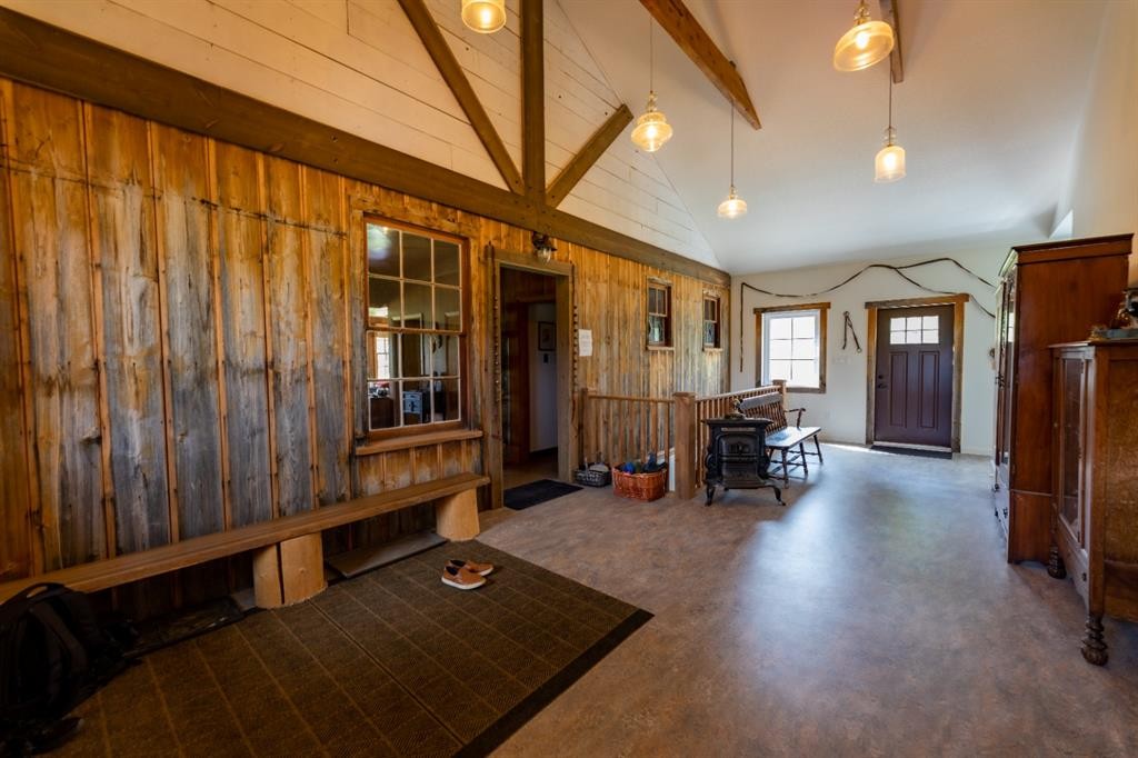 









50409A


Highway 16

,
Rural Yellowhead County,




AB
T7V 1X4

