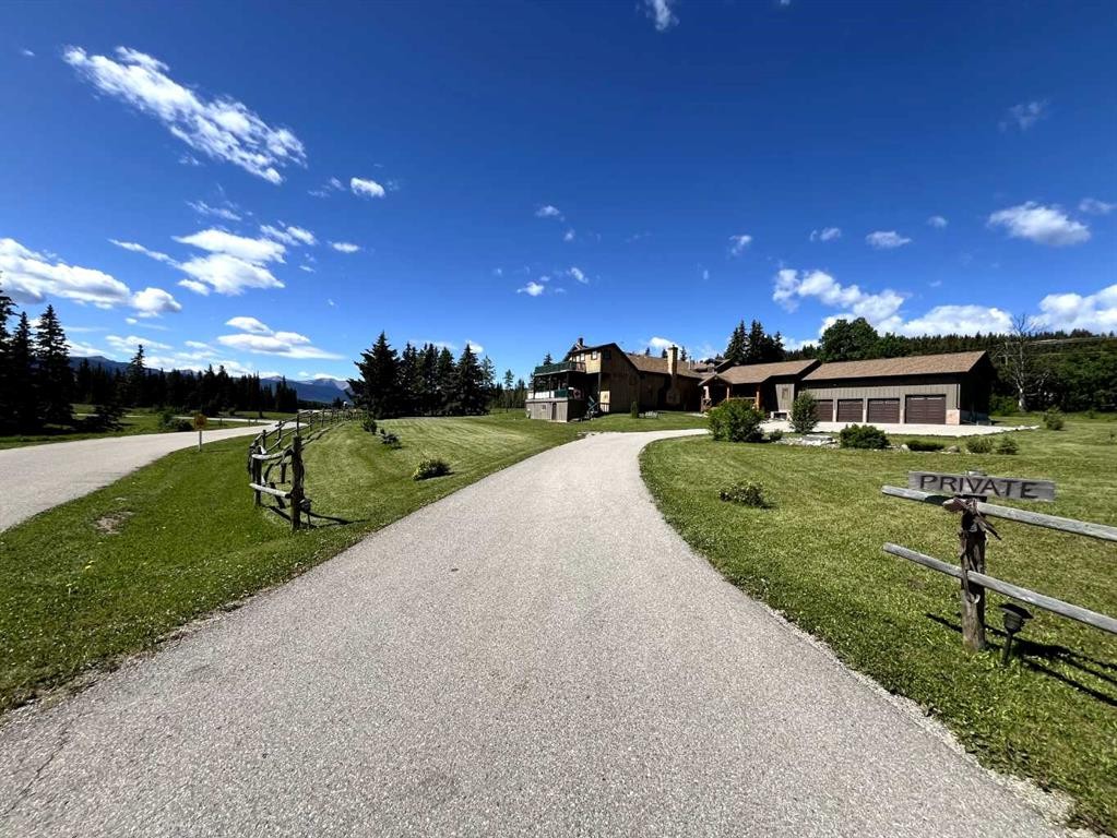 









50409A


Highway 16

,
Rural Yellowhead County,




AB
T7V 1X4

