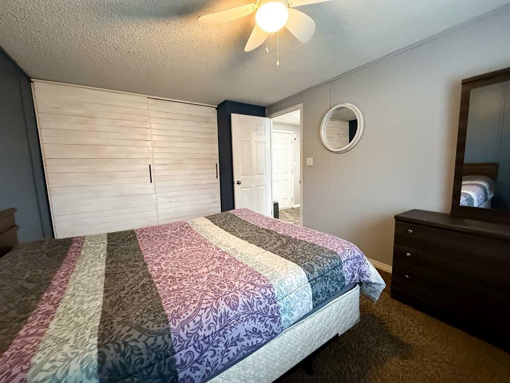 









226


Skogg

Avenue,
Hinton,




AB
T7V 1A6

