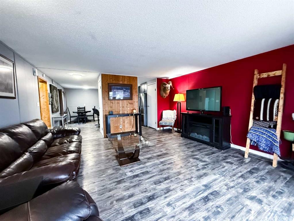 









226


Skogg

Avenue,
Hinton,




AB
T7V 1A6

