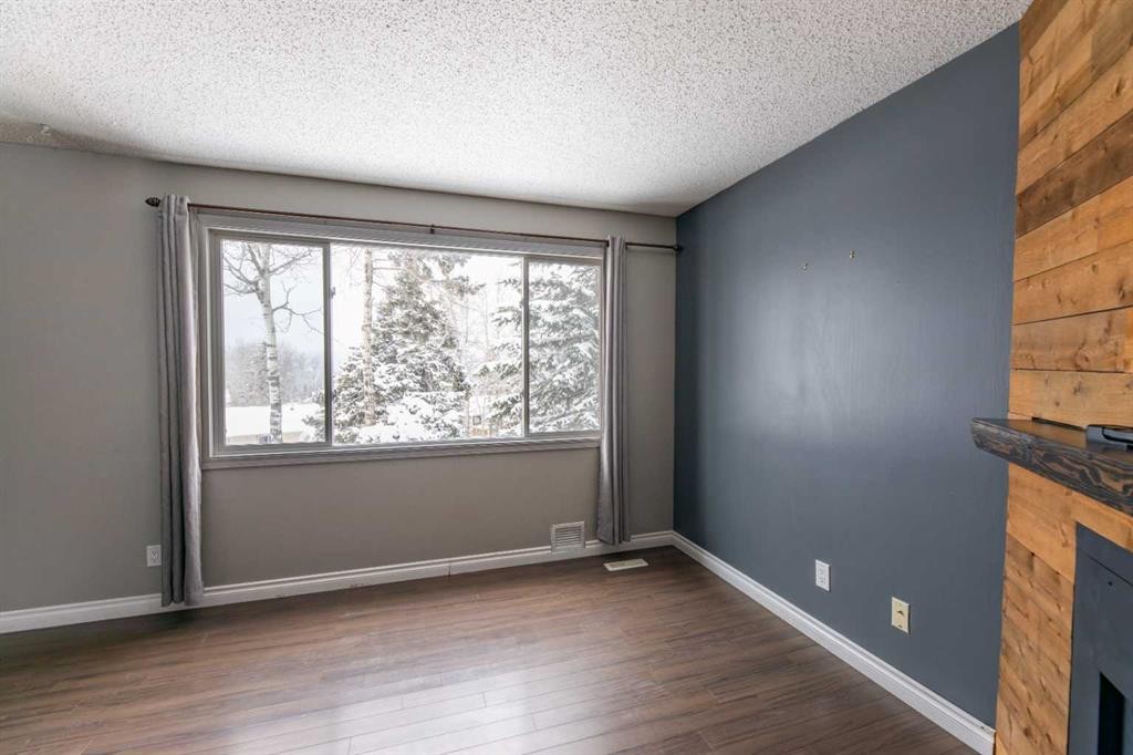 









457


Collinge

Road, 328,
Hinton,




AB
T7V1K8

