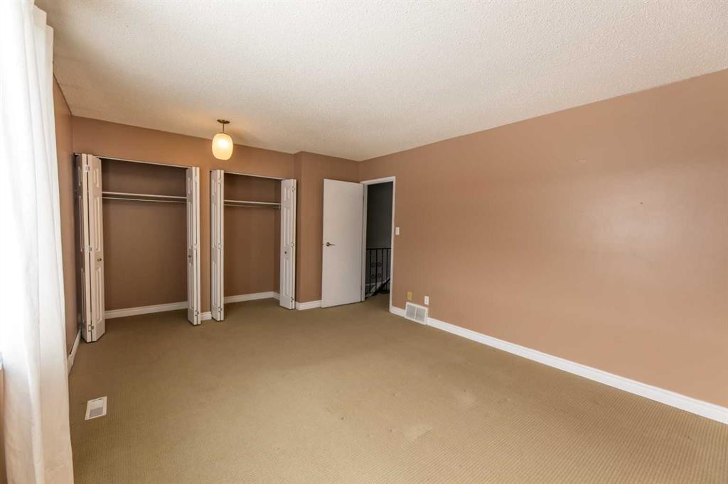 









457


Collinge

Road, 328,
Hinton,




AB
T7V1K8

