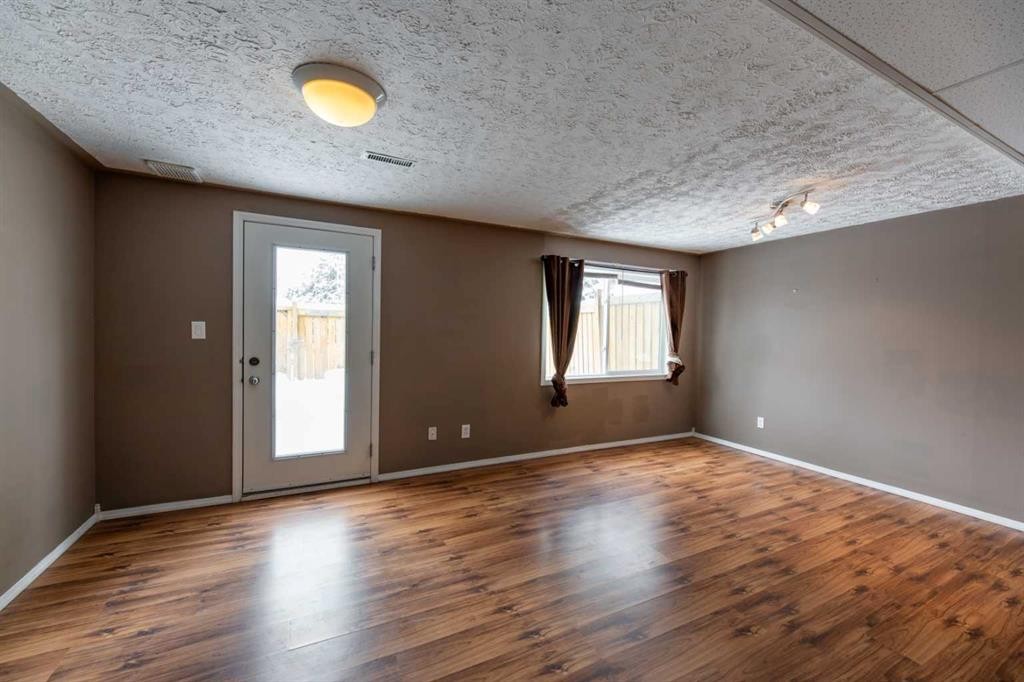 









457


Collinge

Road, 328,
Hinton,




AB
T7V1K8

