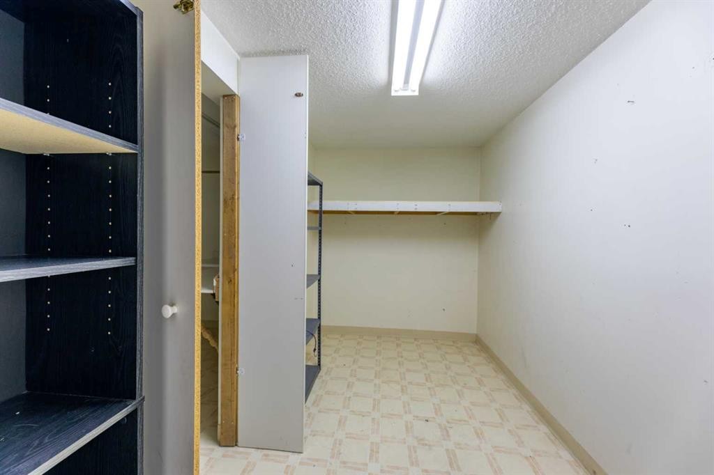 









457


Collinge

Road, 328,
Hinton,




AB
T7V1K8

