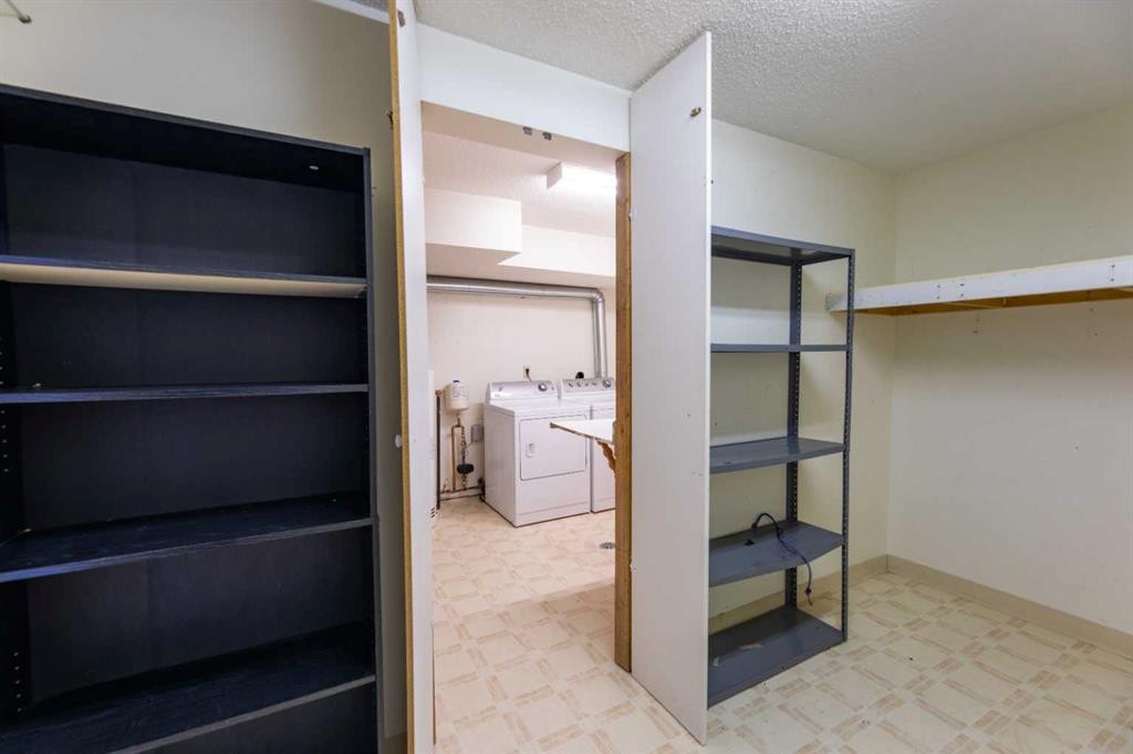 









457


Collinge

Road, 328,
Hinton,




AB
T7V1K8

