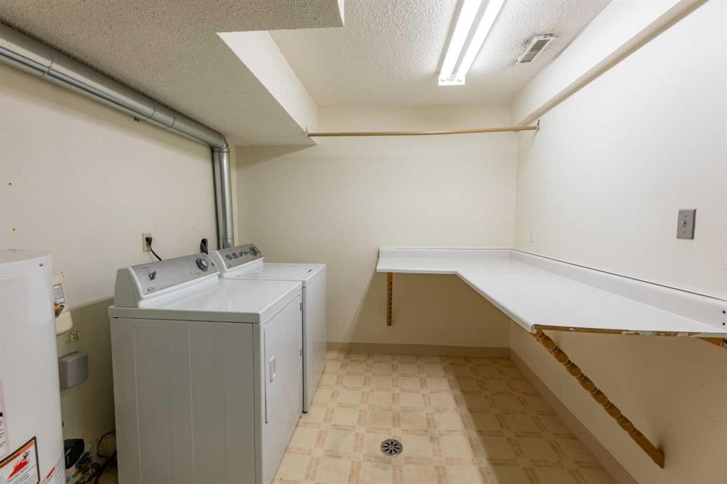 









457


Collinge

Road, 328,
Hinton,




AB
T7V1K8

