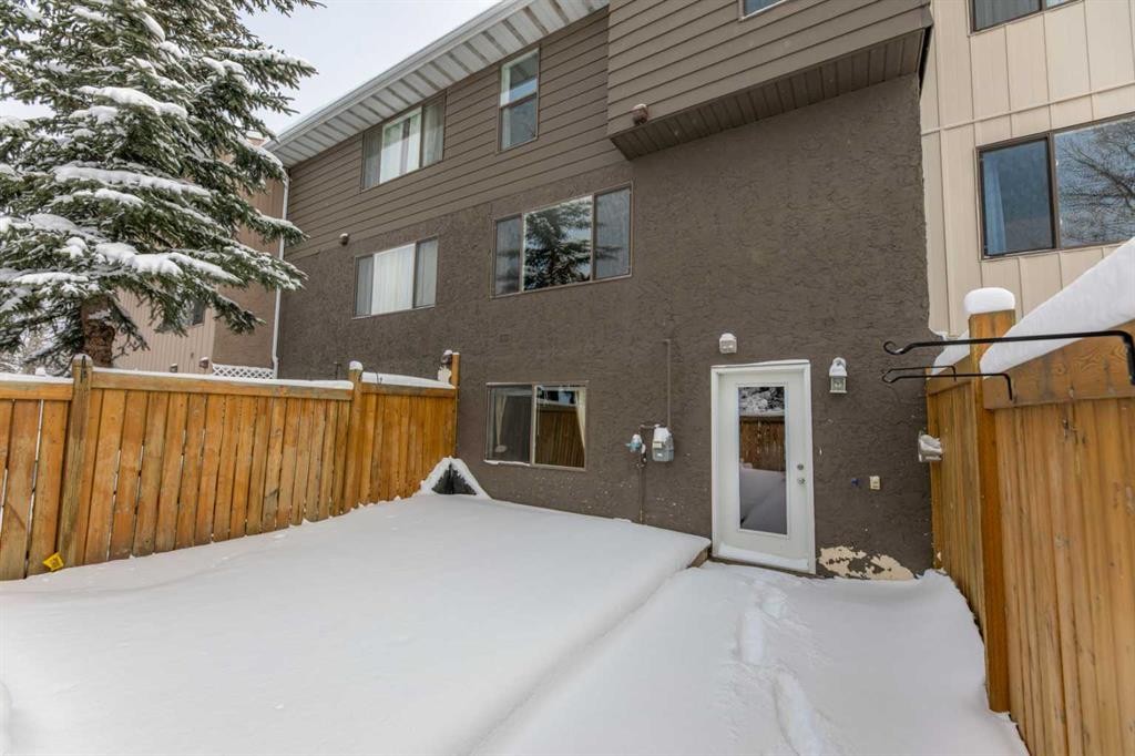 









457


Collinge

Road, 328,
Hinton,




AB
T7V1K8

