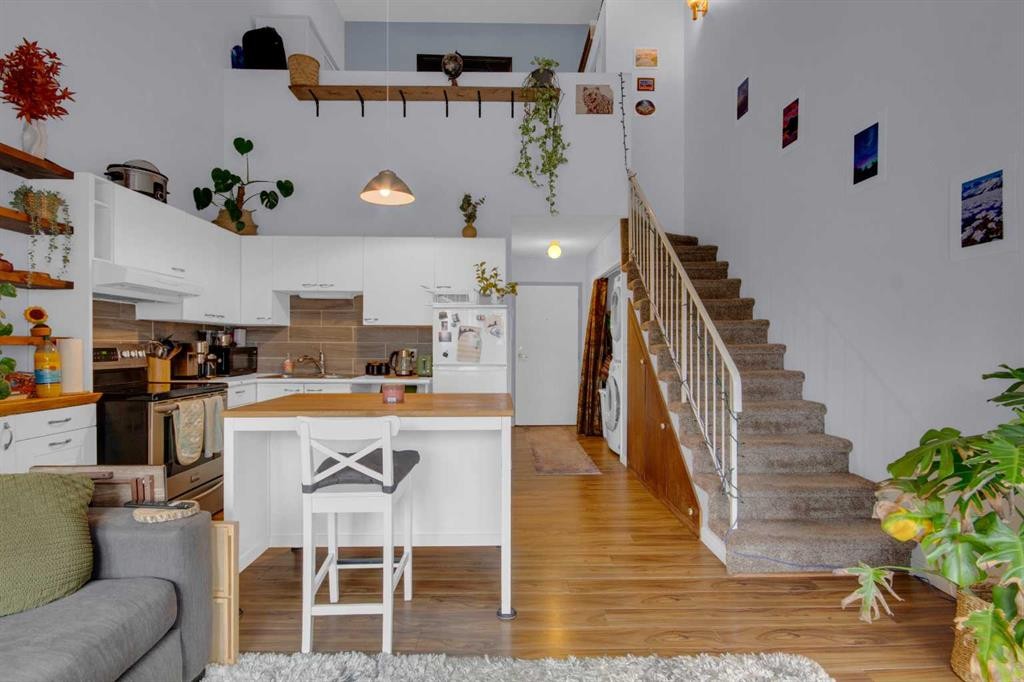 









414


Squirrel

Street, 310,
Banff,




AB
T1L 1B1

