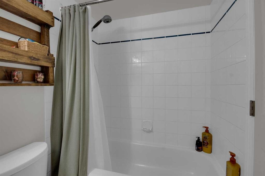 









414


Squirrel

Street, 310,
Banff,




AB
T1L 1B1

