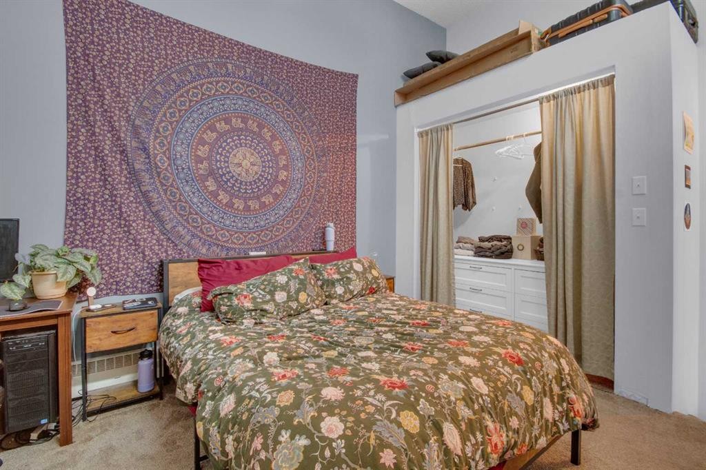 









414


Squirrel

Street, 310,
Banff,




AB
T1L 1B1

