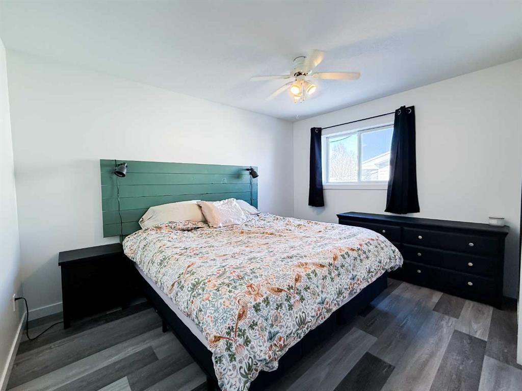 









532


Boutin

Avenue,
Hinton,




AB
T7V 1A8

