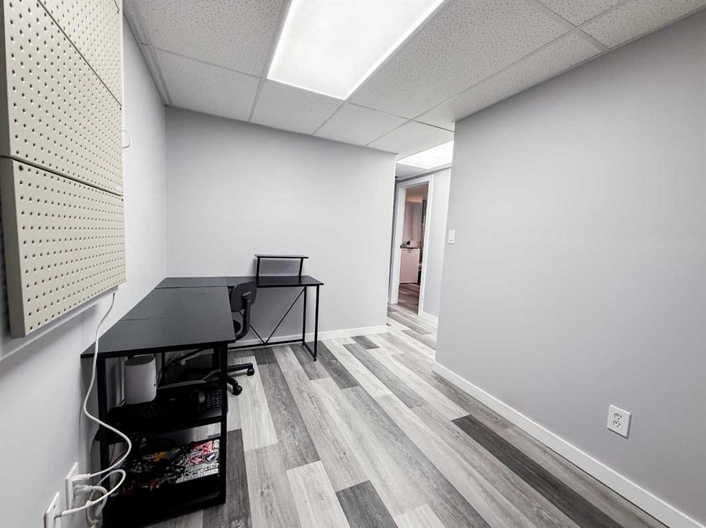 









532


Boutin

Avenue,
Hinton,




AB
T7V 1A8

