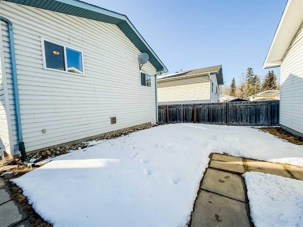 









532


Boutin

Avenue,
Hinton,




AB
T7V 1A8

