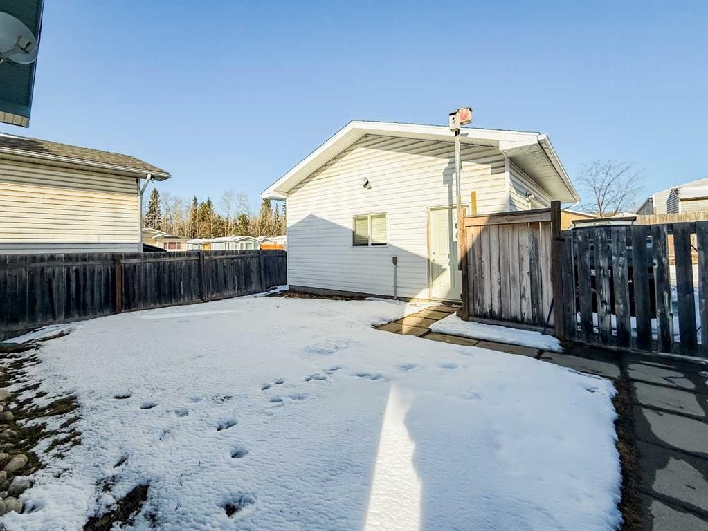 









532


Boutin

Avenue,
Hinton,




AB
T7V 1A8


