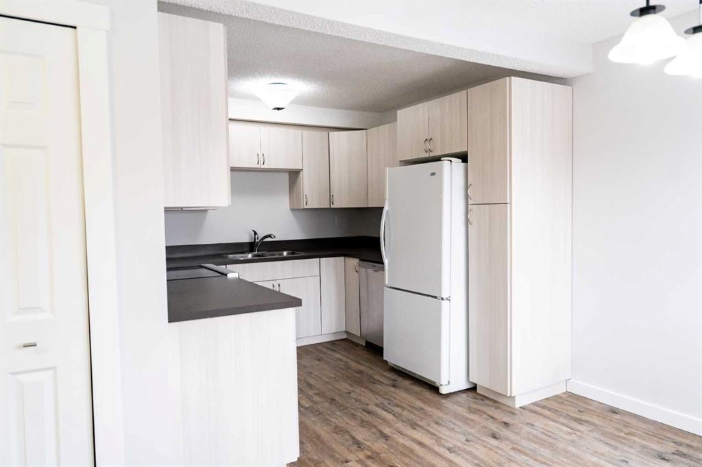 









457


Collinge

Road, 310,
Hinton,




AB
t7v 1k8

