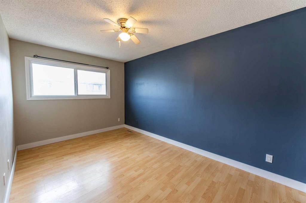 









110


Tamarack

Avenue, 8,
Hinton,




AB
T7V 1C5

