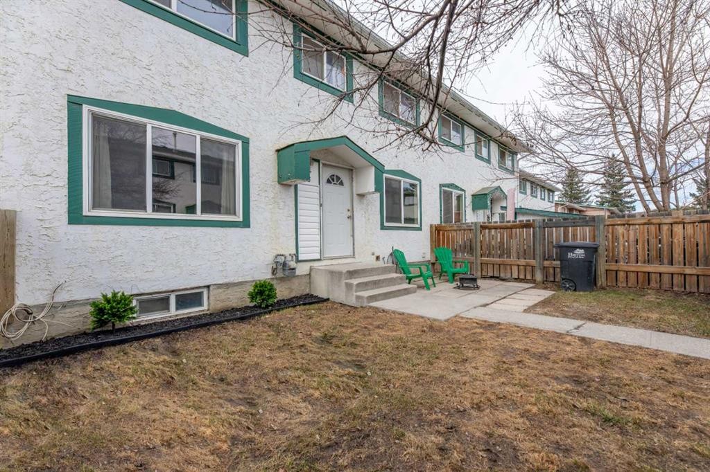 









110


Tamarack

Avenue, 8,
Hinton,




AB
T7V 1C5

