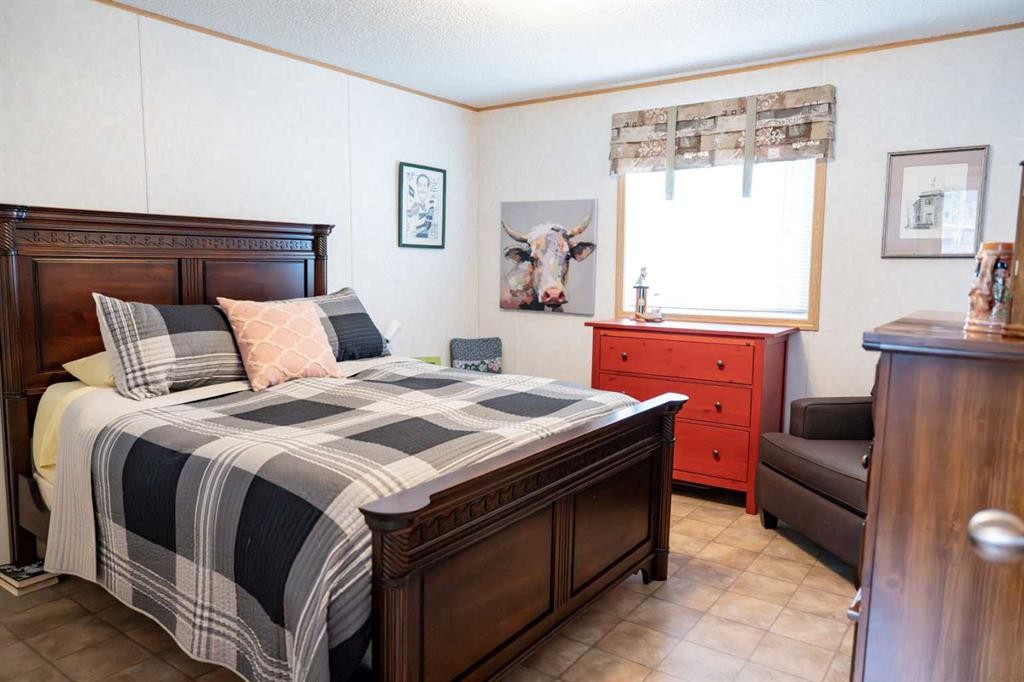 









145


East River

Road, 9,
Hinton,




AB
T7V1S2

