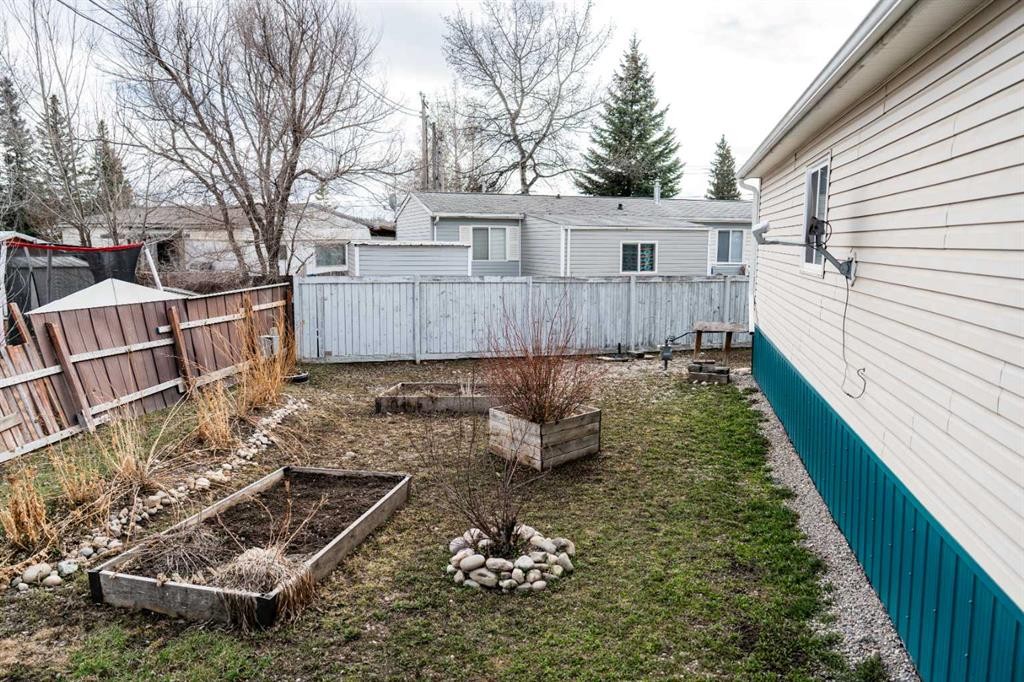 









145


East River

Road, 9,
Hinton,




AB
T7V1S2

