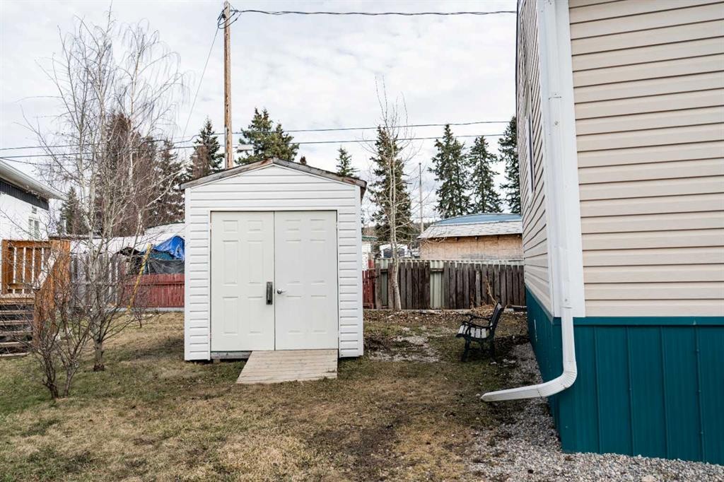 









145


East River

Road, 9,
Hinton,




AB
T7V1S2

