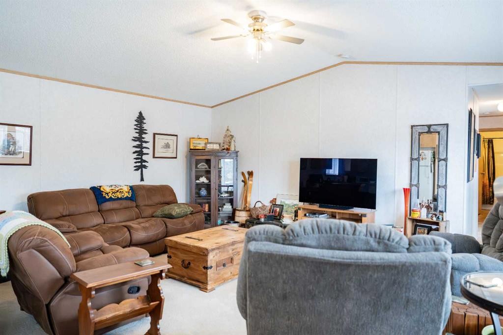 









145


East River

Road, 9,
Hinton,




AB
T7V1S2

