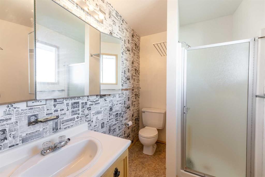 









548


Mountain

Street,
Hinton,




AB
T7V 1J5

