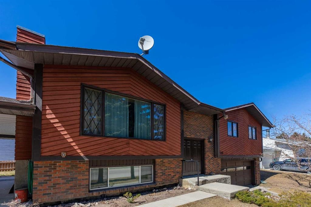 









548


Mountain

Street,
Hinton,




AB
T7V 1J5

