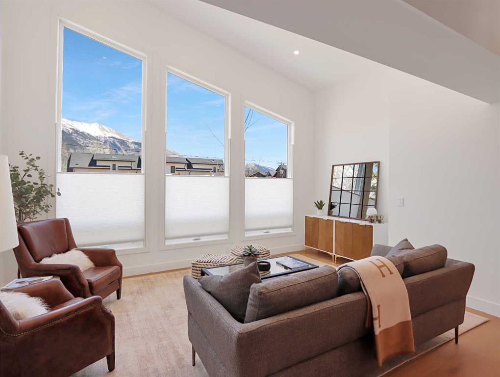 









512


8th

Avenue,
Canmore,




AB
T1W 2E6

