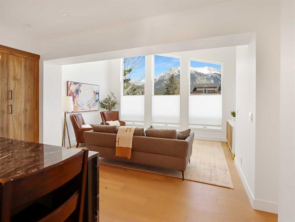 









512


8th

Avenue,
Canmore,




AB
T1W 2E6

