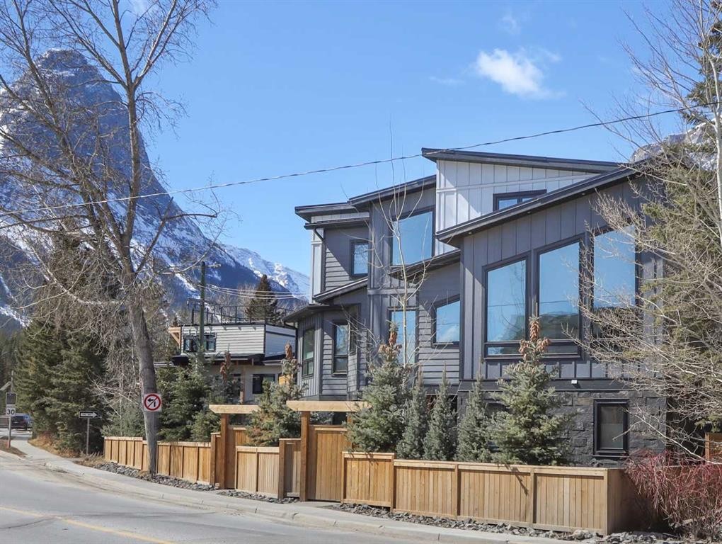 









512


8th

Avenue,
Canmore,




AB
T1W 2E6

