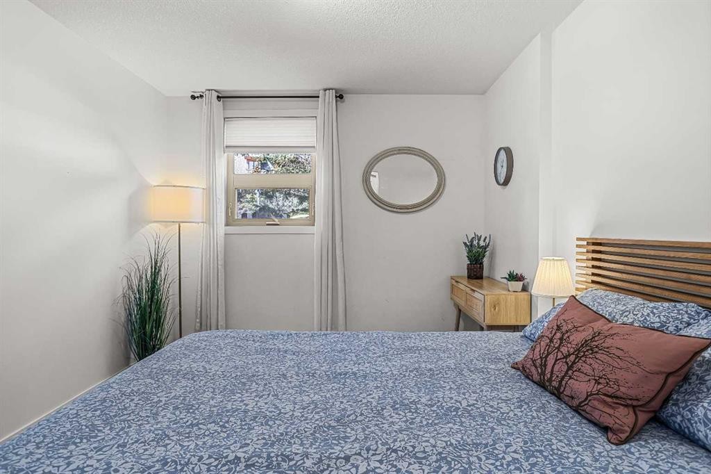 









186


Kananaskis

Way, 1,
Canmore,




AB
T1W 0A2

