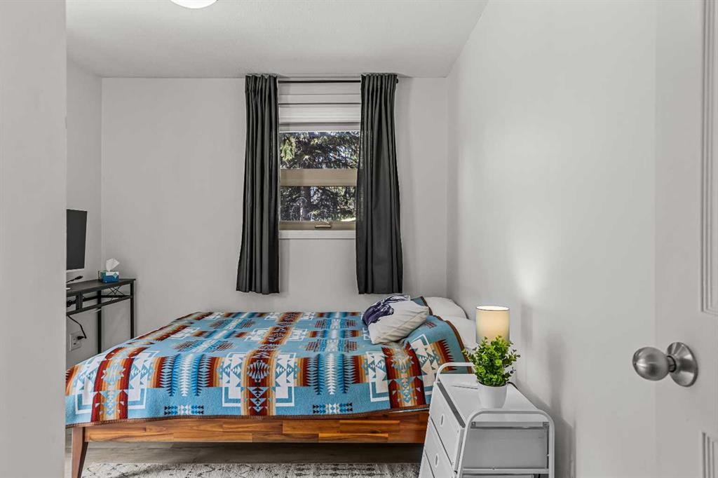 









186


Kananaskis

Way, 1,
Canmore,




AB
T1W 0A2

