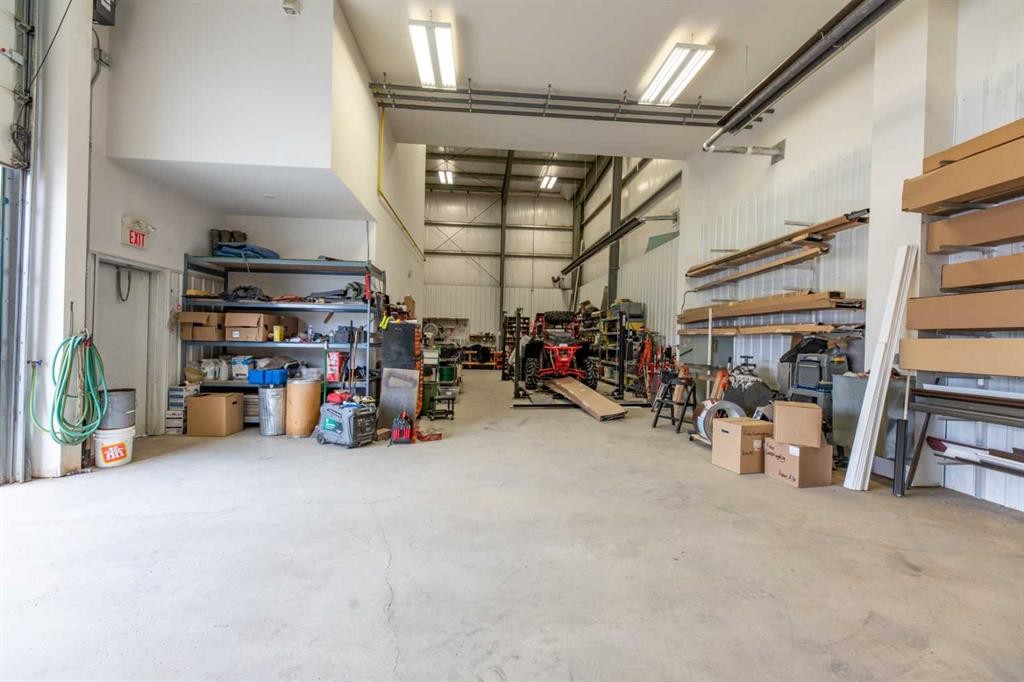









120


Steele

Crescent,
Hinton,




AB
T7V 2G5

