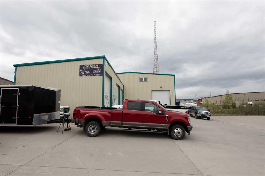









120


Steele

Crescent,
Hinton,




AB
T7V 2G5

