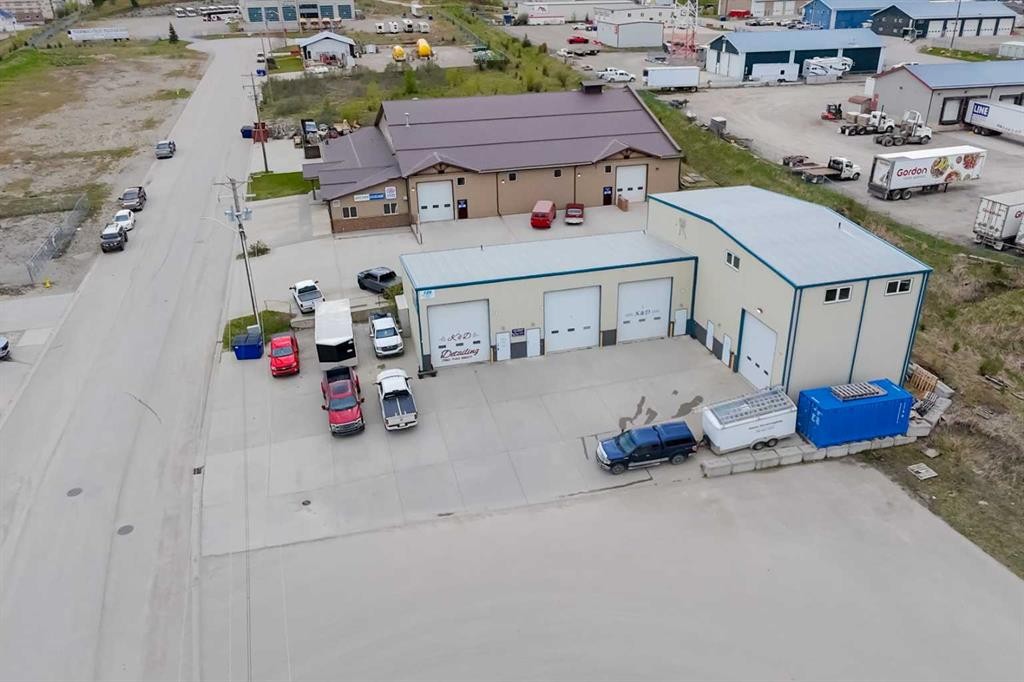 









120


Steele

Crescent,
Hinton,




AB
T7V 2G5

