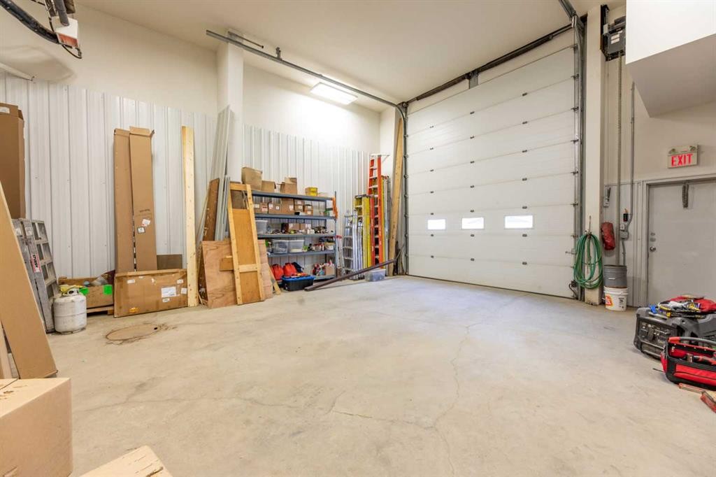 









120


Steele

Crescent,
Hinton,




AB
T7V 2G5

