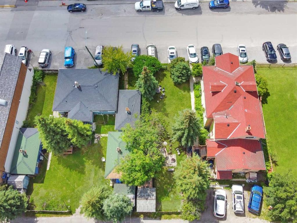 









906


Main

Street,
Canmore,




AB
T1W1P3


