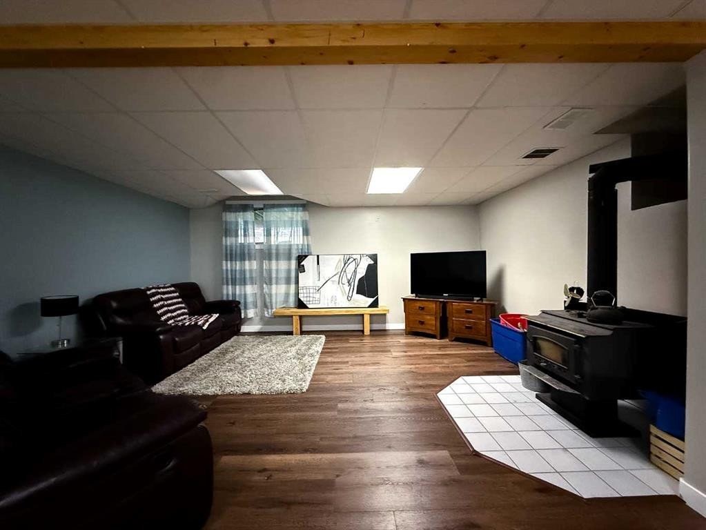 









127


Sitar

Crescent,
Hinton,




AB
T7V 1S6

