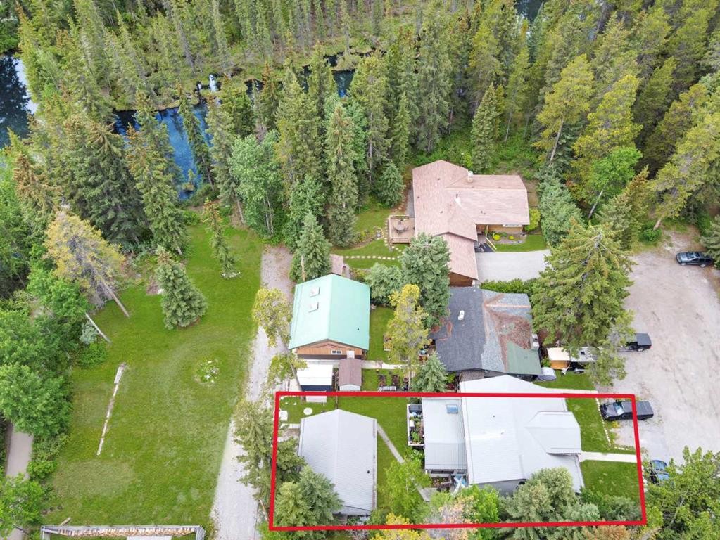 









809


13

Street,
Canmore,




AB
T1W1W5

