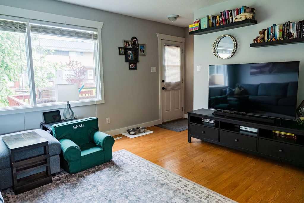 









126


Hardisty

Avenue, 31,
Hinton,




AB
T7V 1B6

