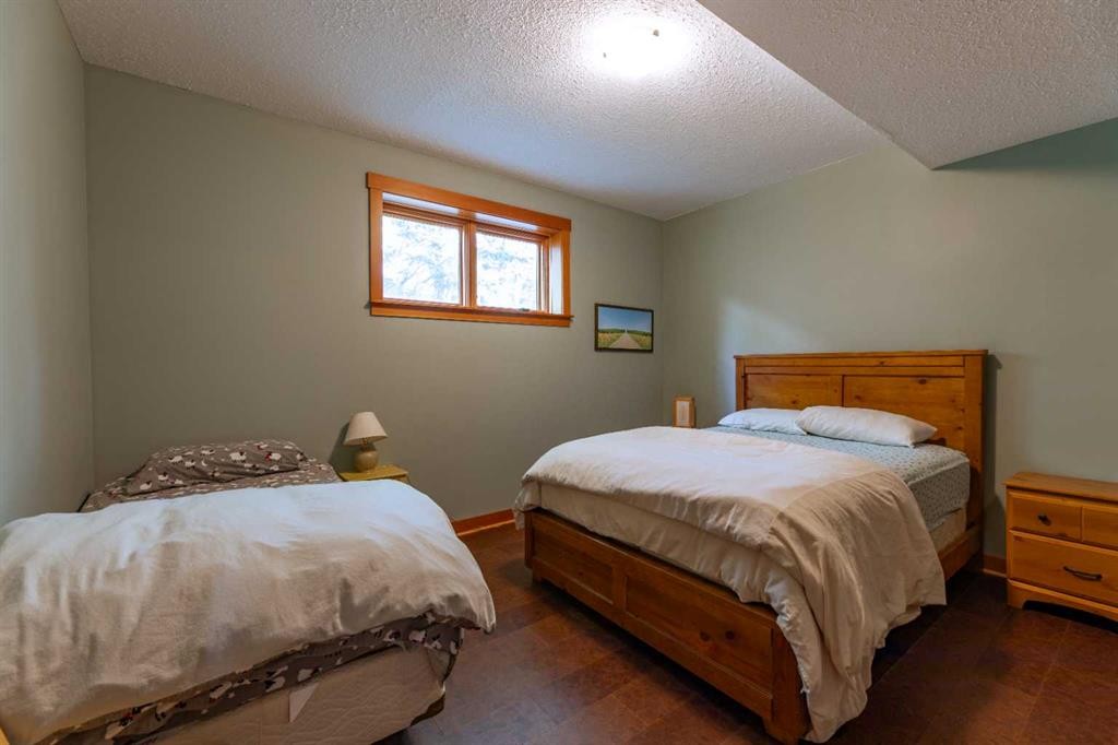 









4813


Mountain

Road,
Brule,




AB
T0E 0C0

