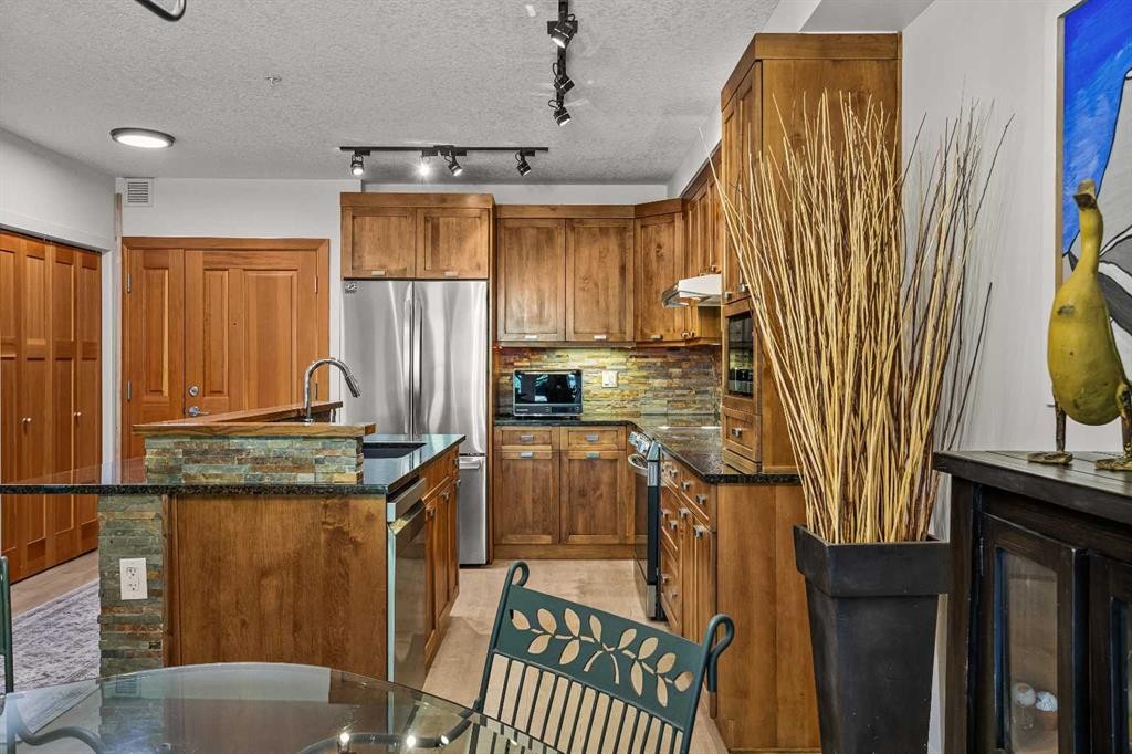 









106


Stewart Creek Landing

, 218,
Canmore,




AB
T1W 0G6

