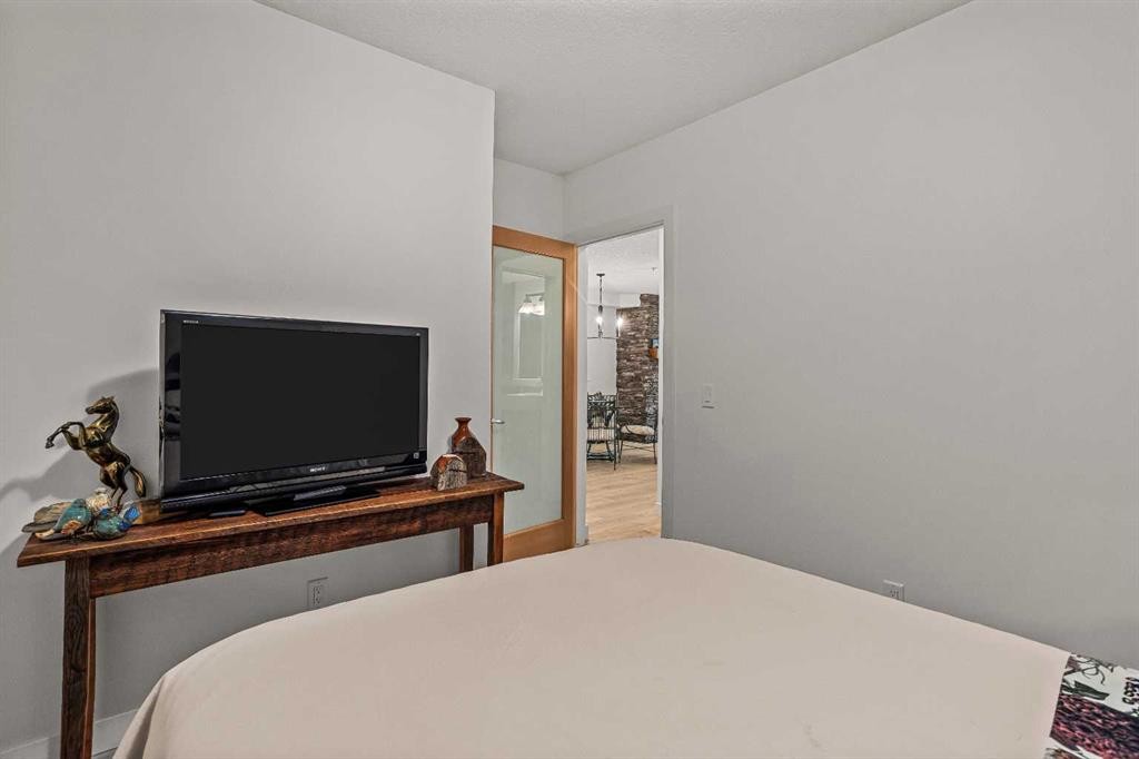 









106


Stewart Creek Landing

, 218,
Canmore,




AB
T1W 0G6

