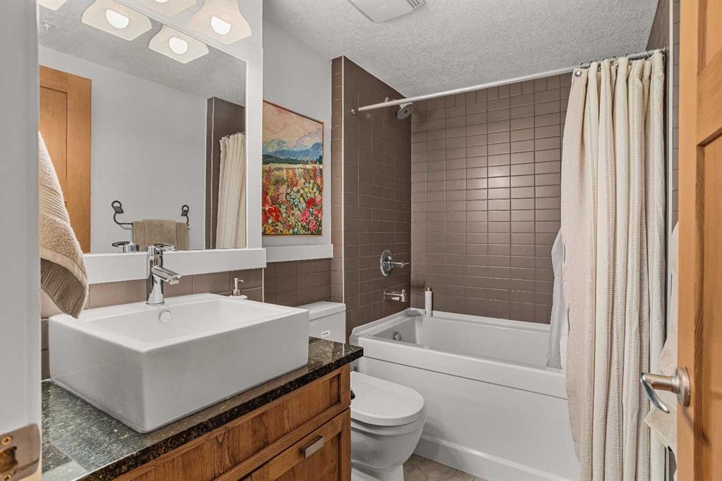 









106


Stewart Creek Landing

, 218,
Canmore,




AB
T1W 0G6

