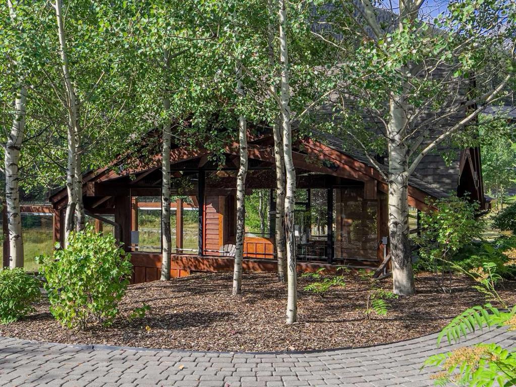 









106


Stewart Creek Landing

, 218,
Canmore,




AB
T1W 0G6

