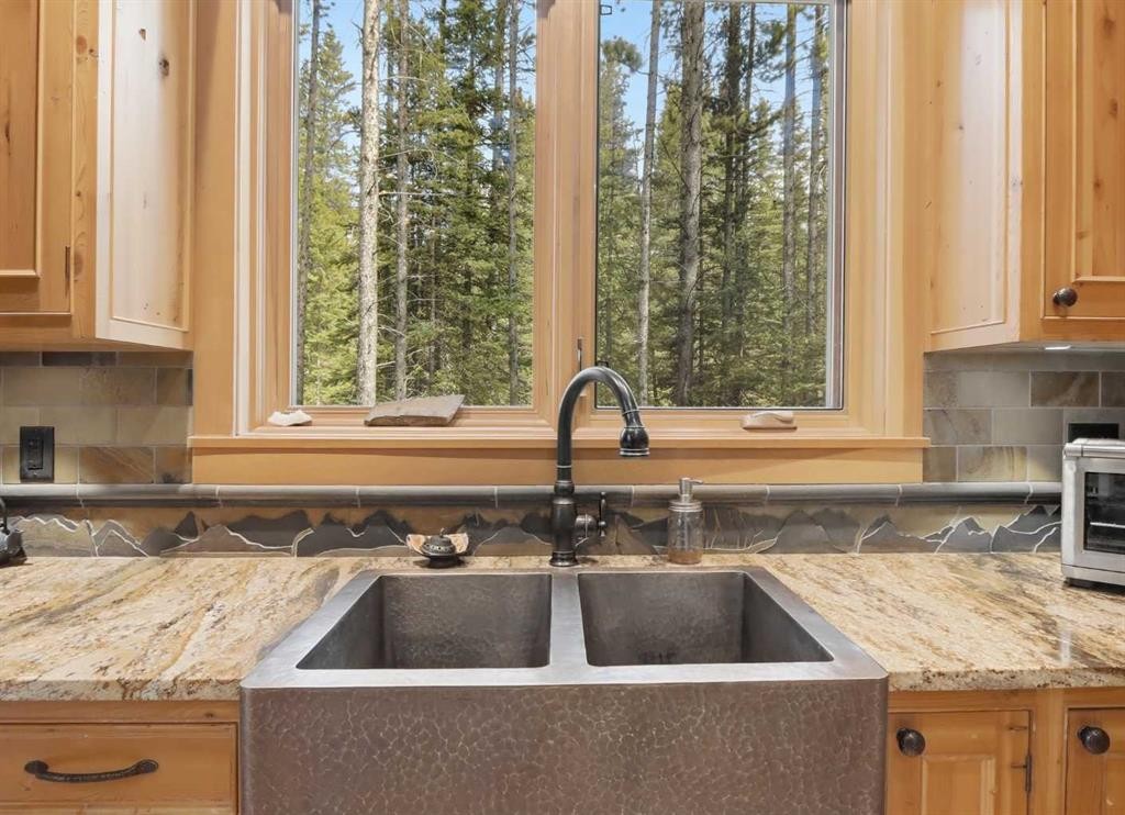 









46


Lake Shore Drive

,
Rural Kananaskis ID,




AB
T1W1A1

